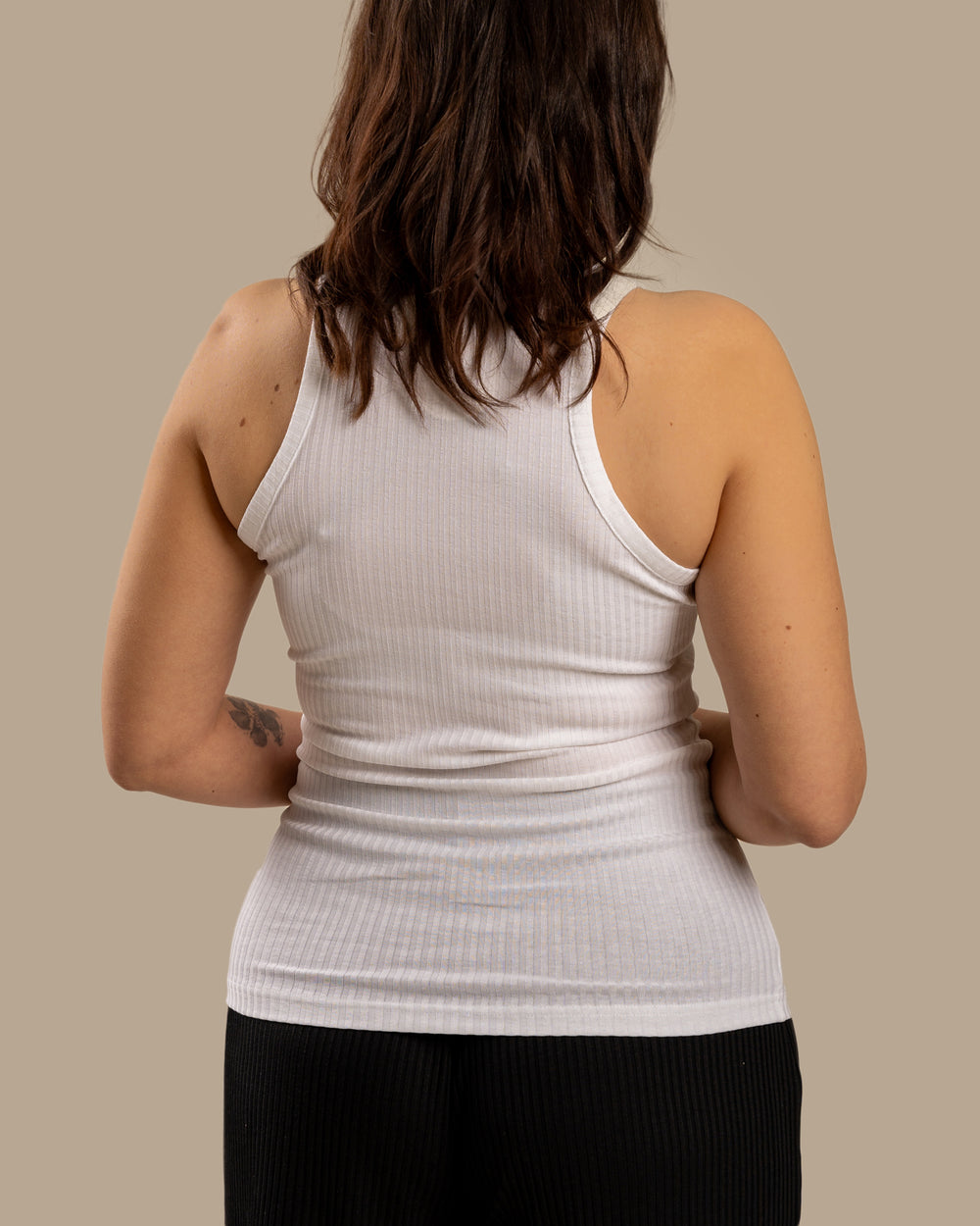 Ribbitoppi, valkoinen