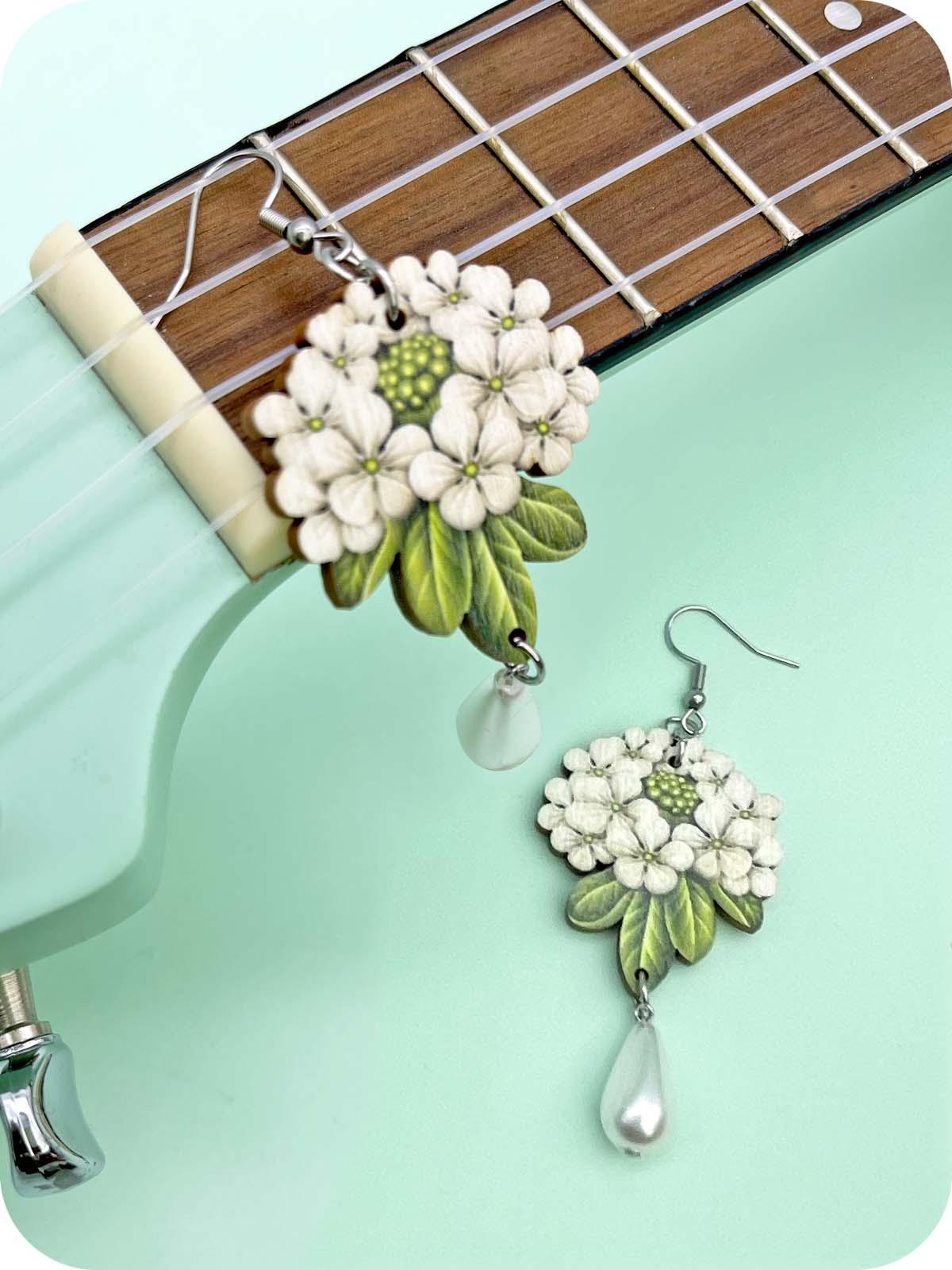 Heisi Pearl Earrings