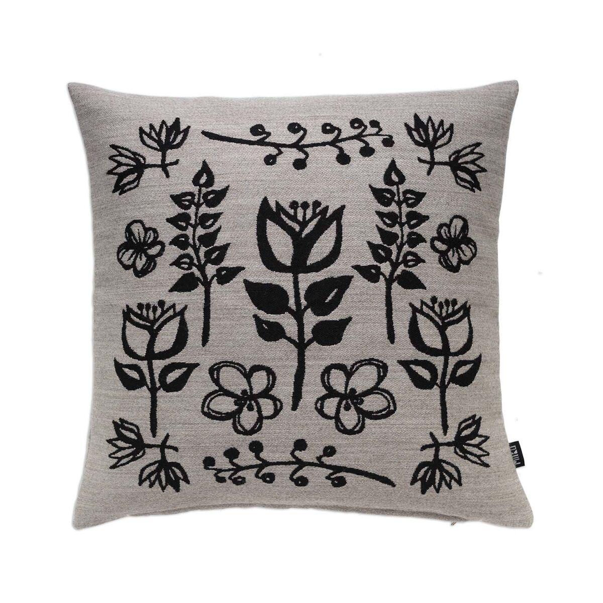 Magic garden cushion cover