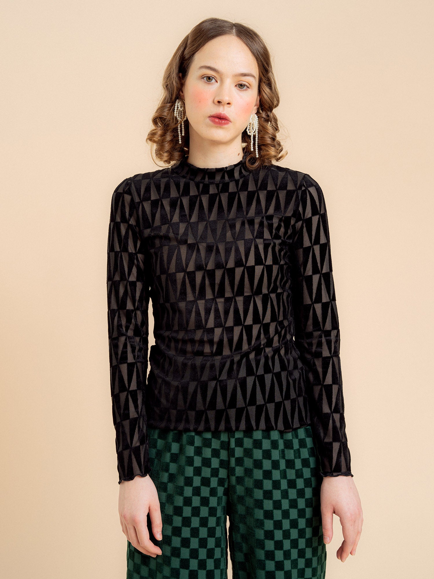 Robin Paita, Black Circus