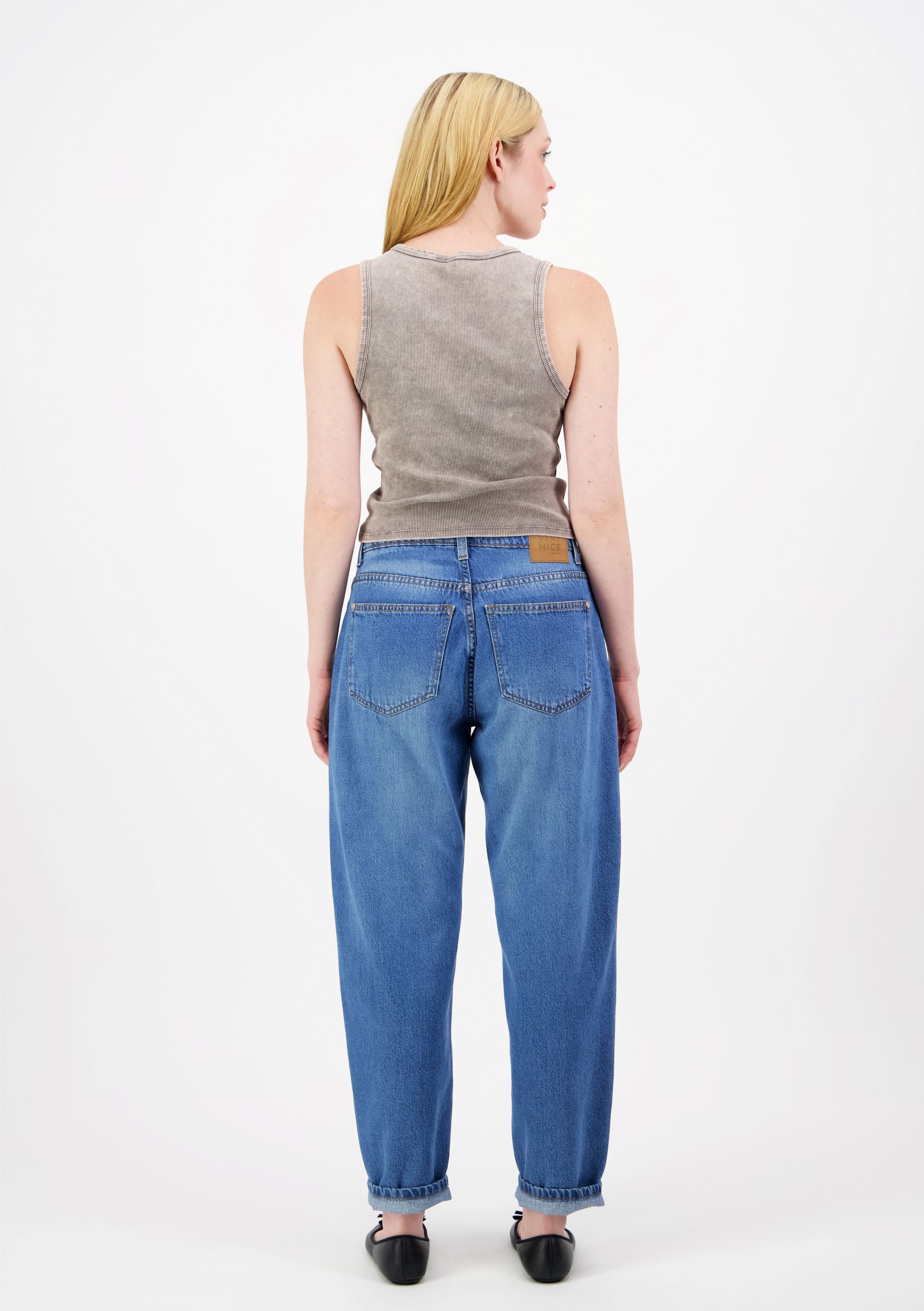 AMY 2437 Loose fit Barrel leg