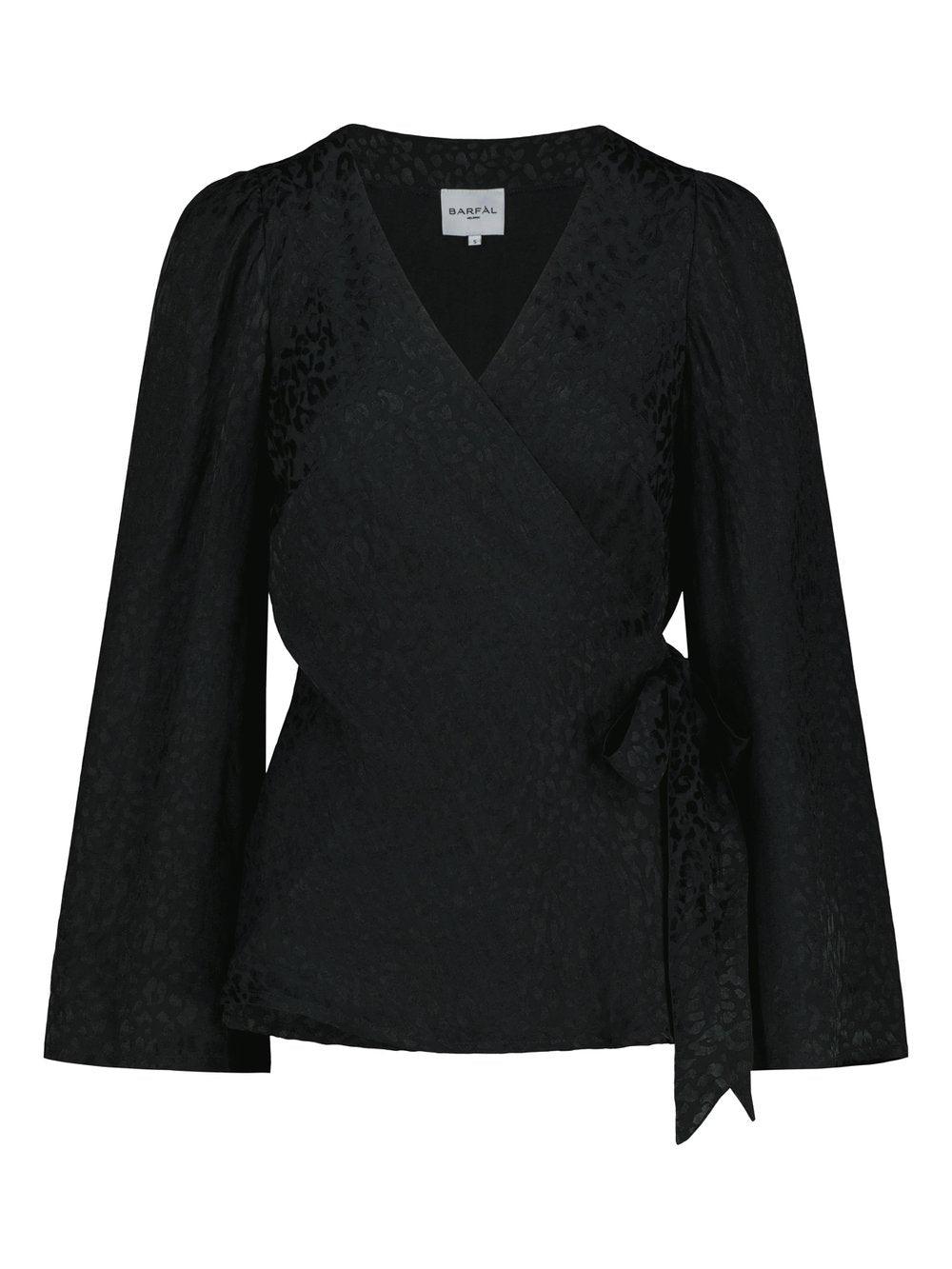 Kietaisupaita, Black Leo