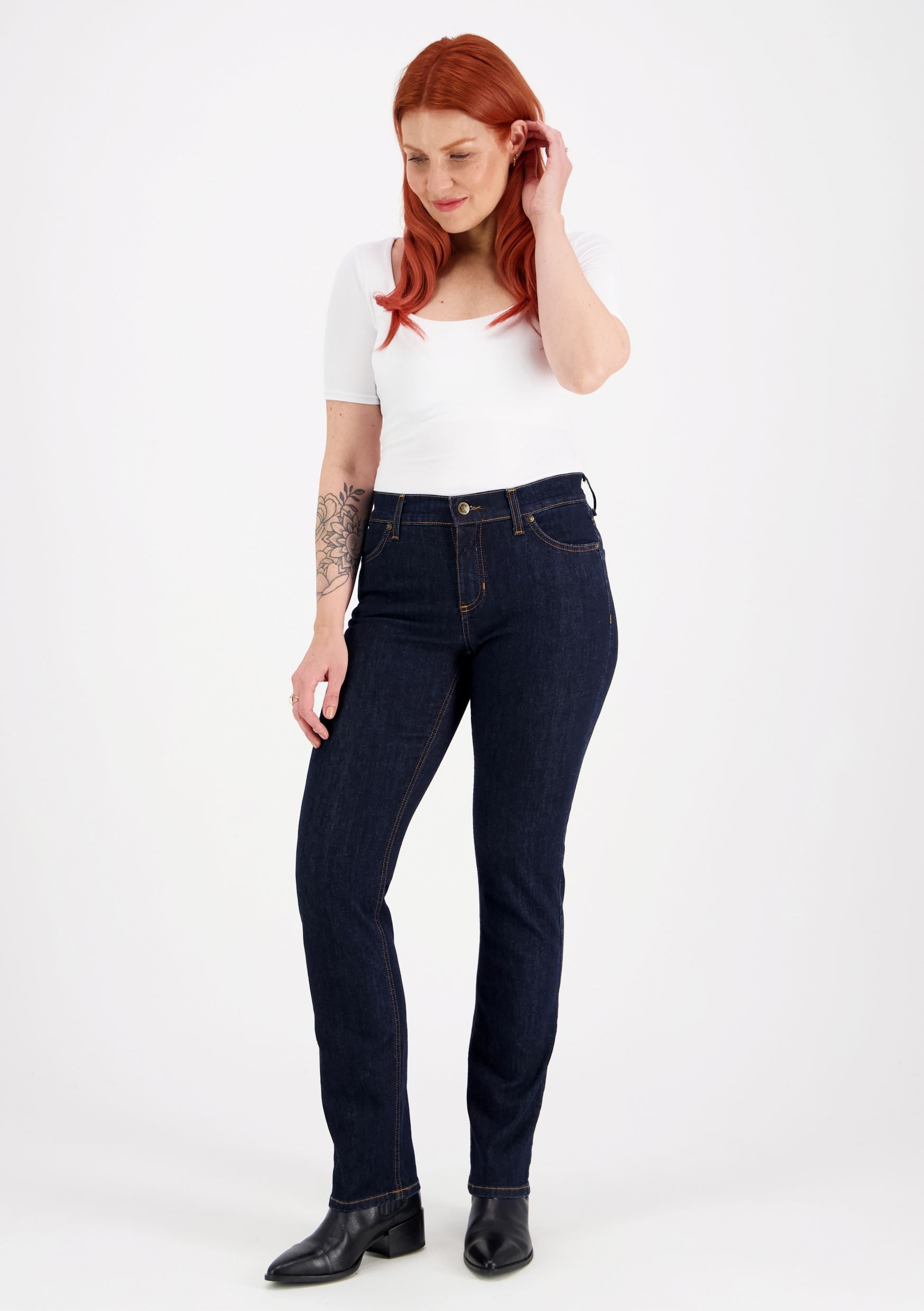 CARLA 1046 Straight fit Tummansininen