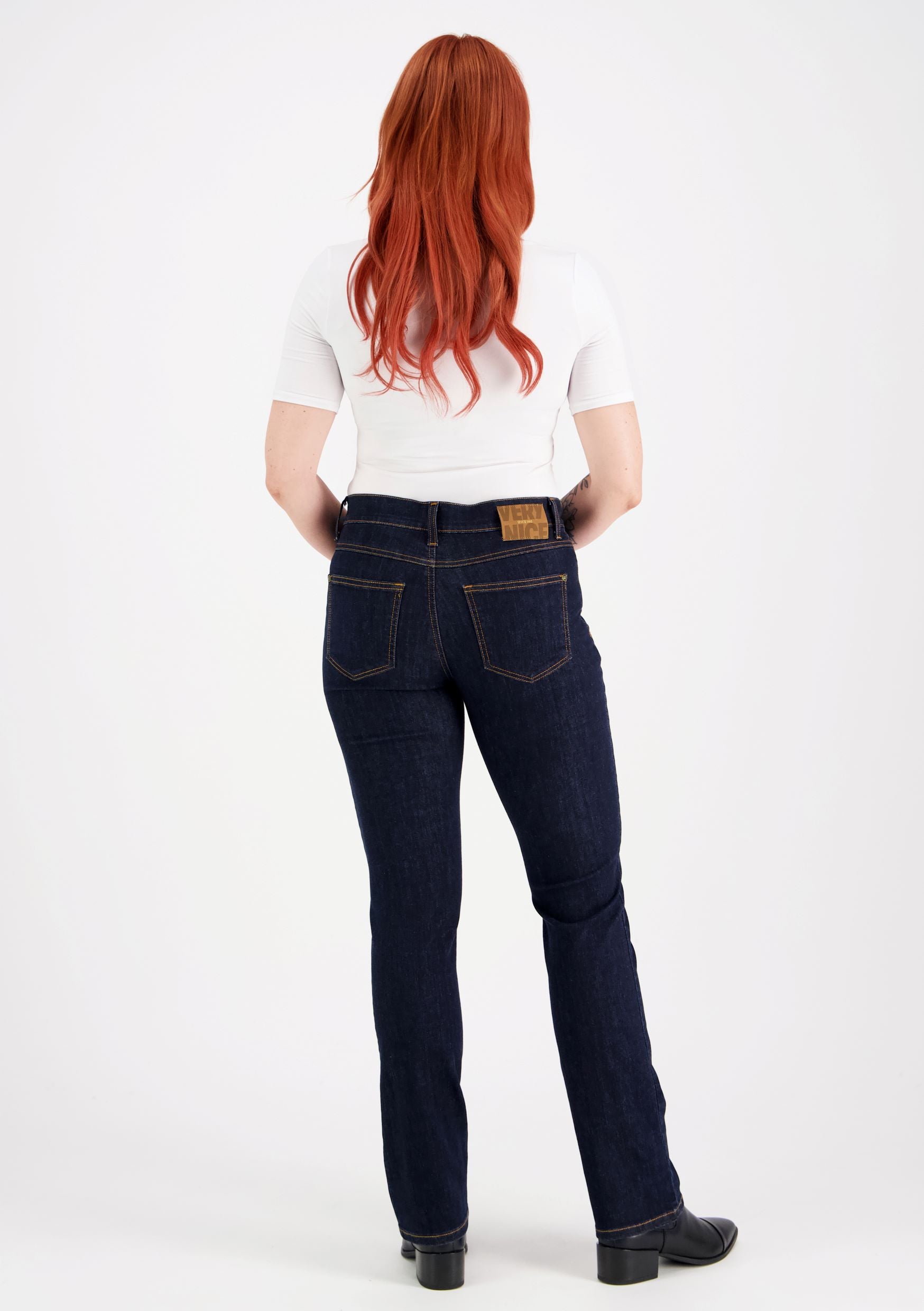 CARLA 1046 Straight fit Tummansininen