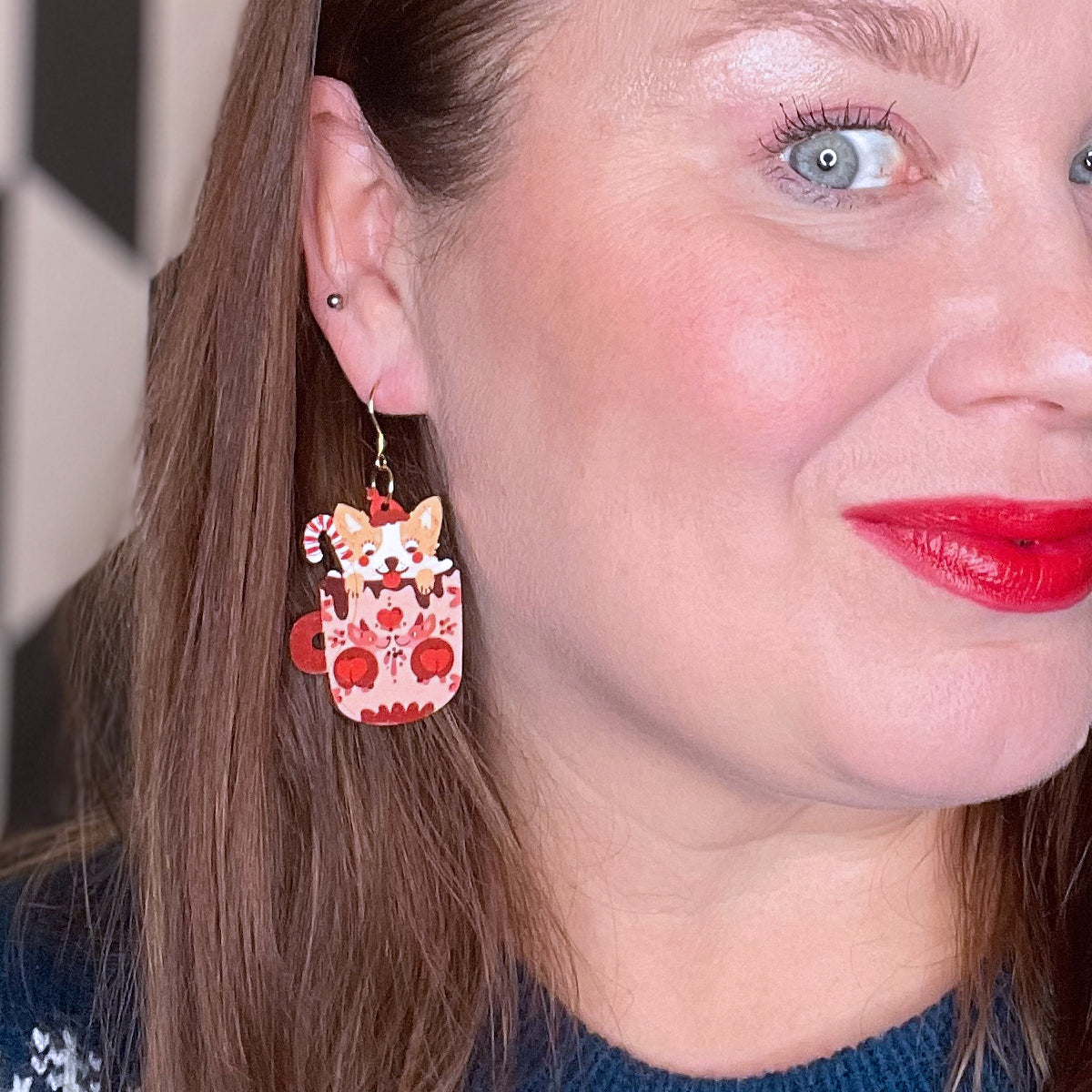 Corgi Pup in a Cocoa Cup Korvakorut