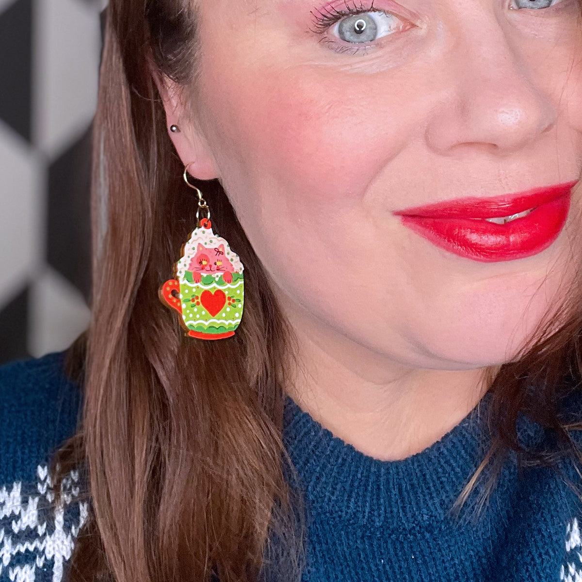 Cup Of Cat Korvakorut