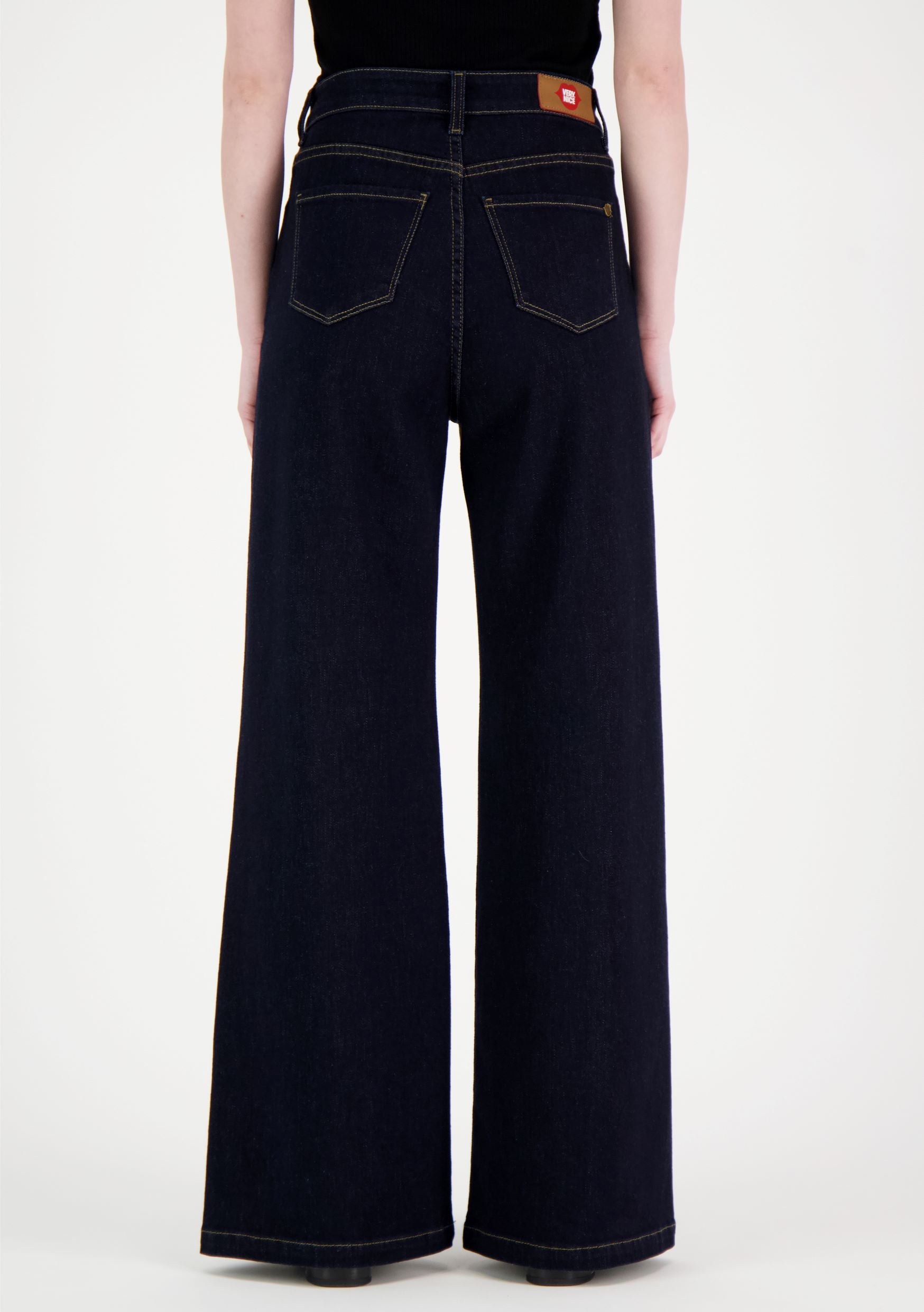 EVA 7141 Regular fit