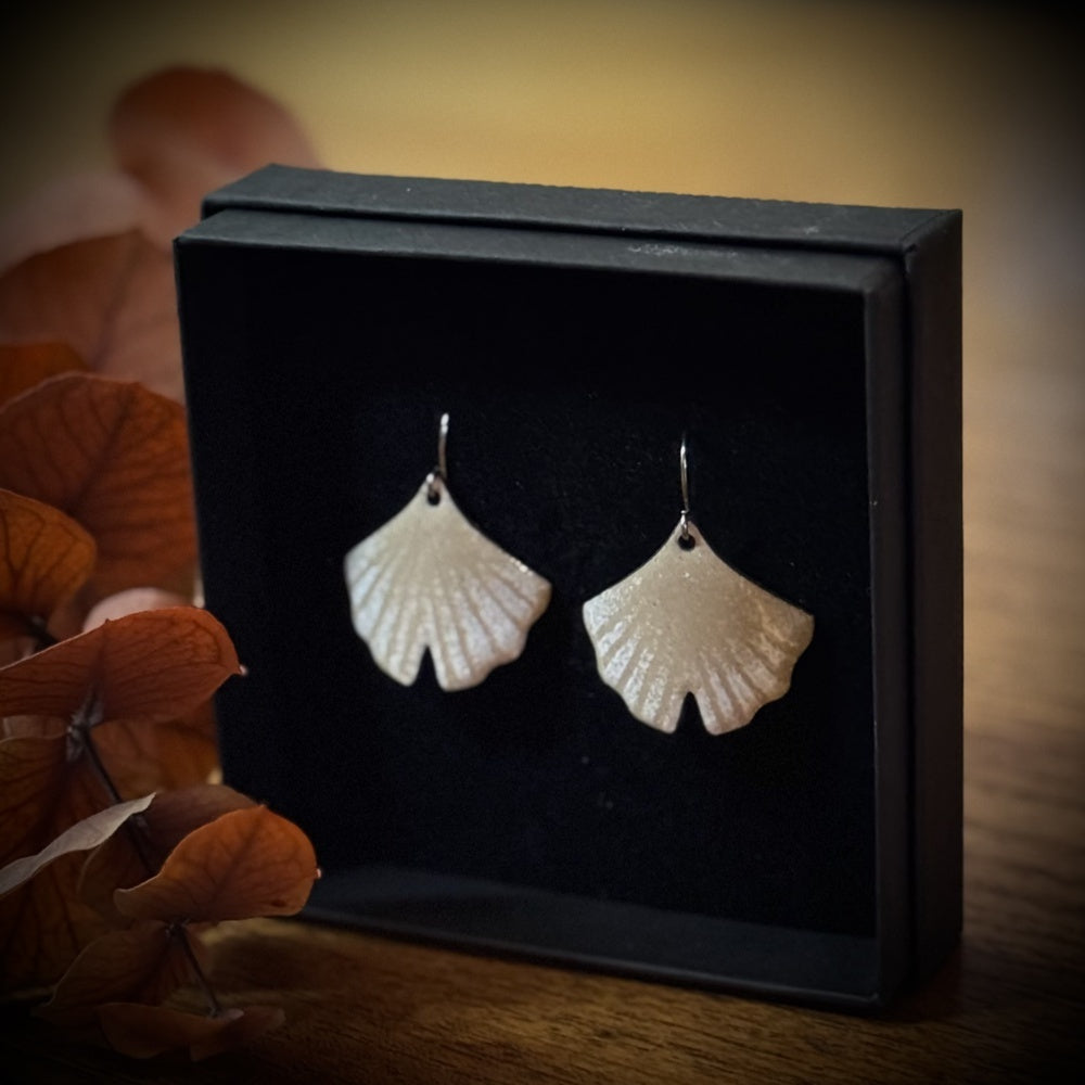 Ginkgo korvakorut, lyhyt
