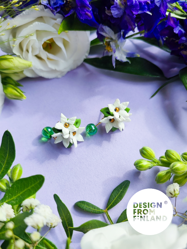 Metsätähti-nappikorvakorut