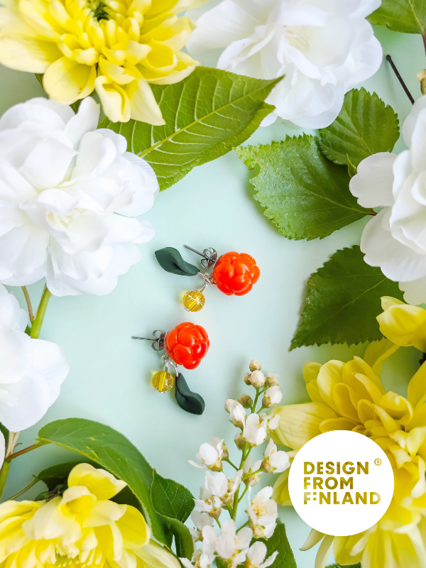 Hillasuo-nappikorvakorut