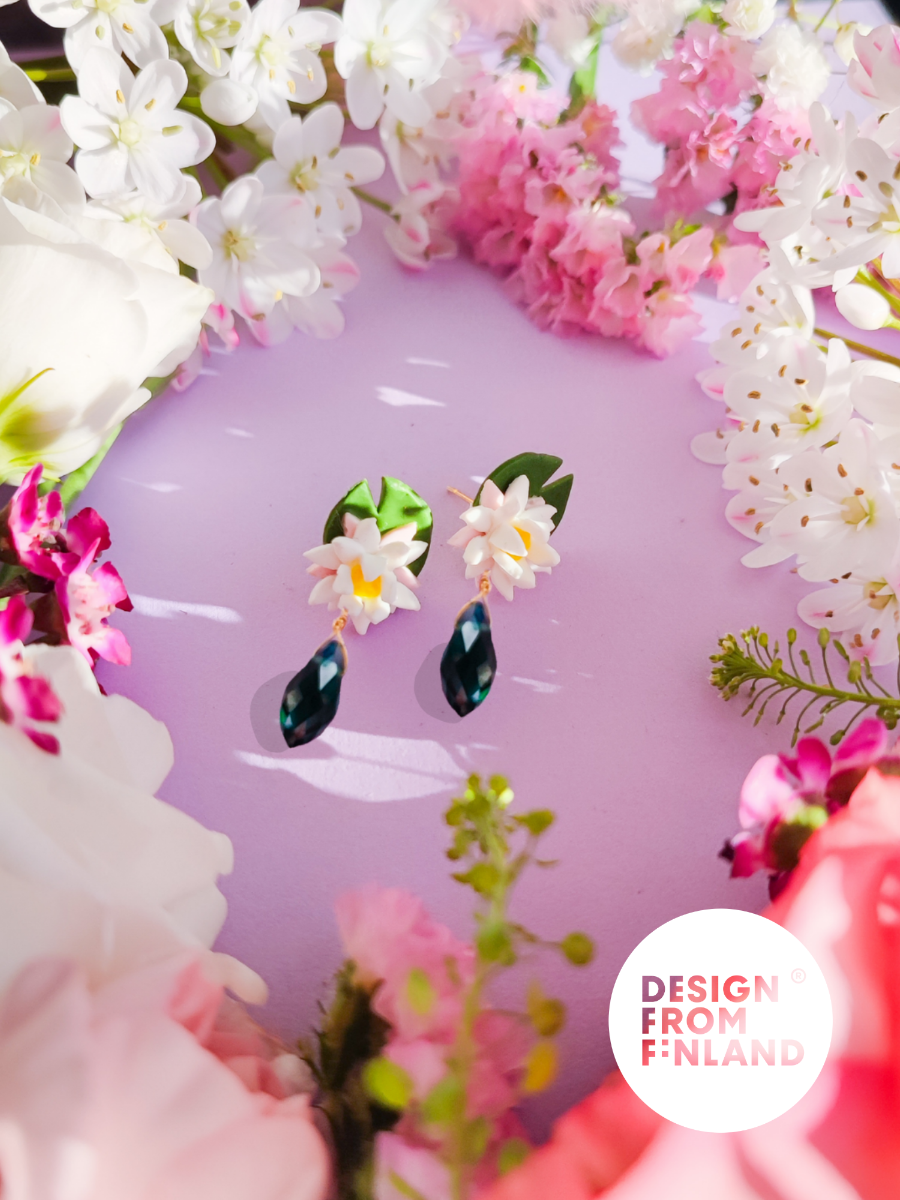 Lumme-nappikorvakorut