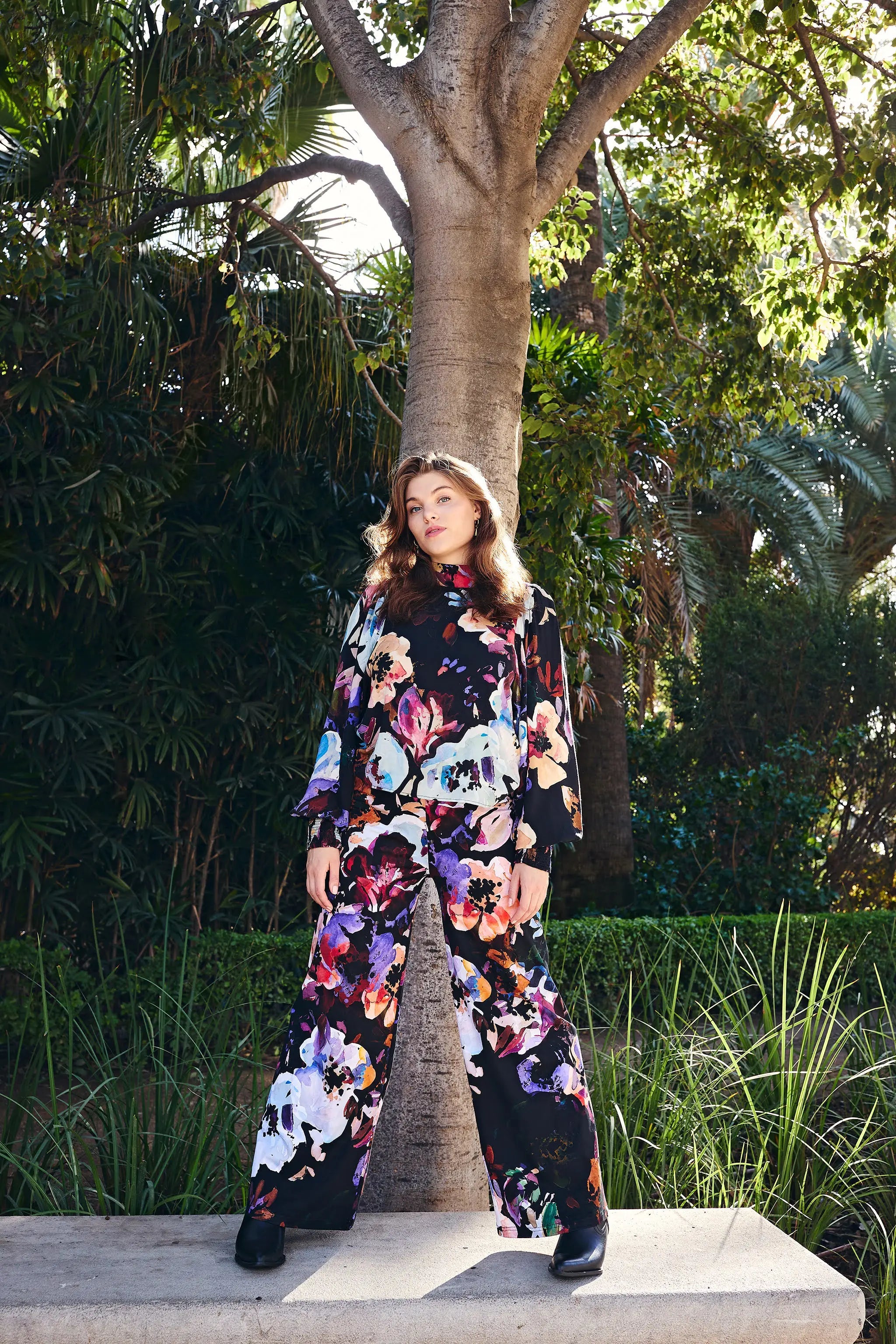 Soft Pants, Black Anemone