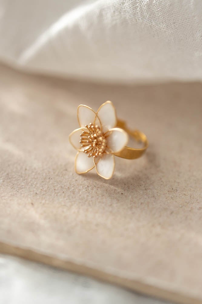 Wood Anemone sormus, kulta