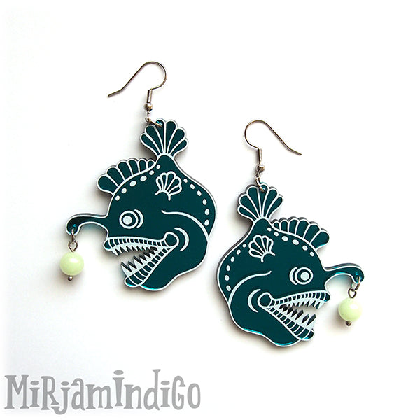 Angelic Anglerfish peiliakryylikorvakorut