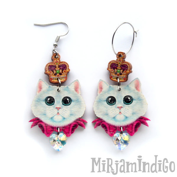 Kitten Royale vanerikorvakorut