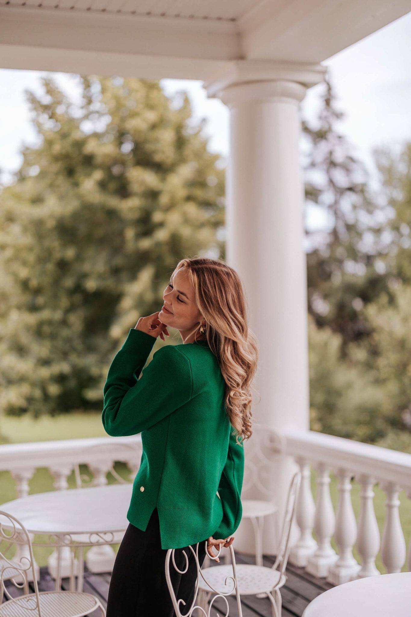 Kelly Jumper, Holly Green