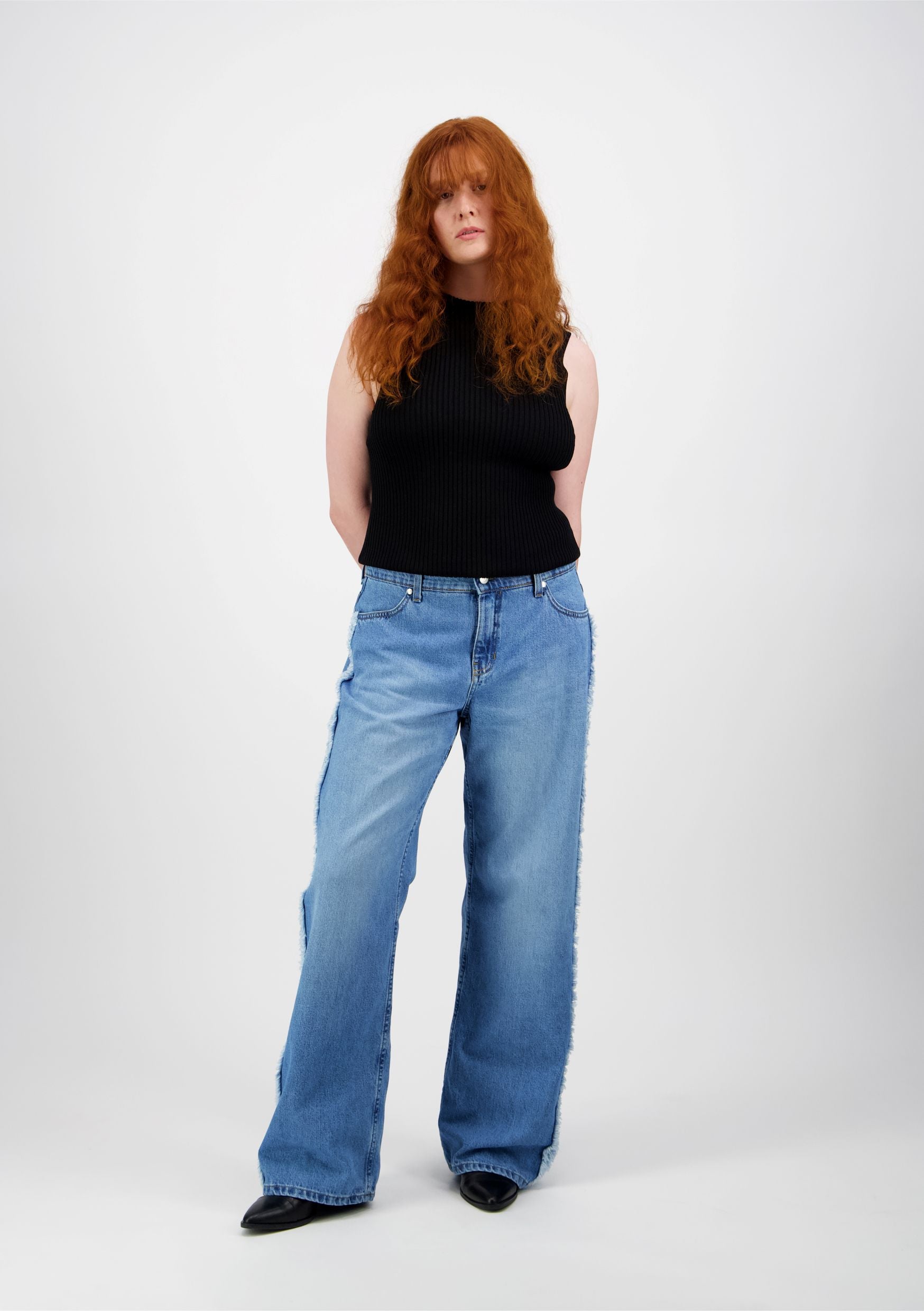 NICOLET 2082 Relaxed Fit