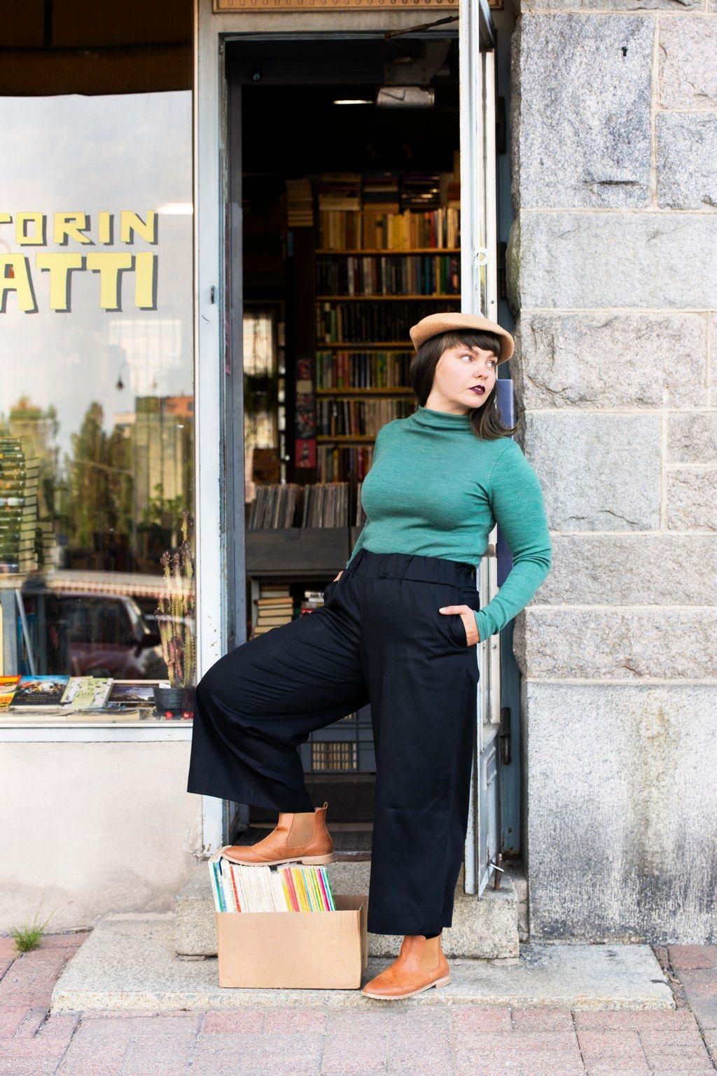 Line Culottes, black