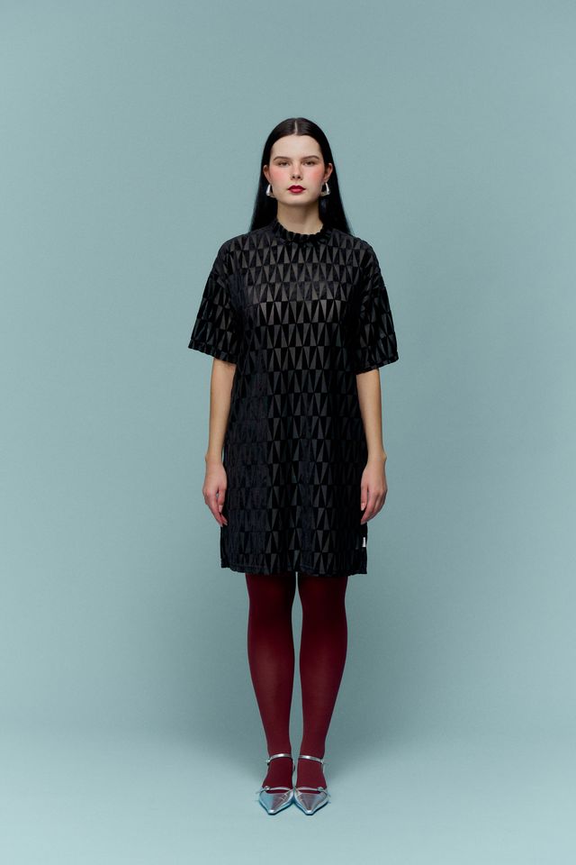 Aimee Mekko, Circus Black