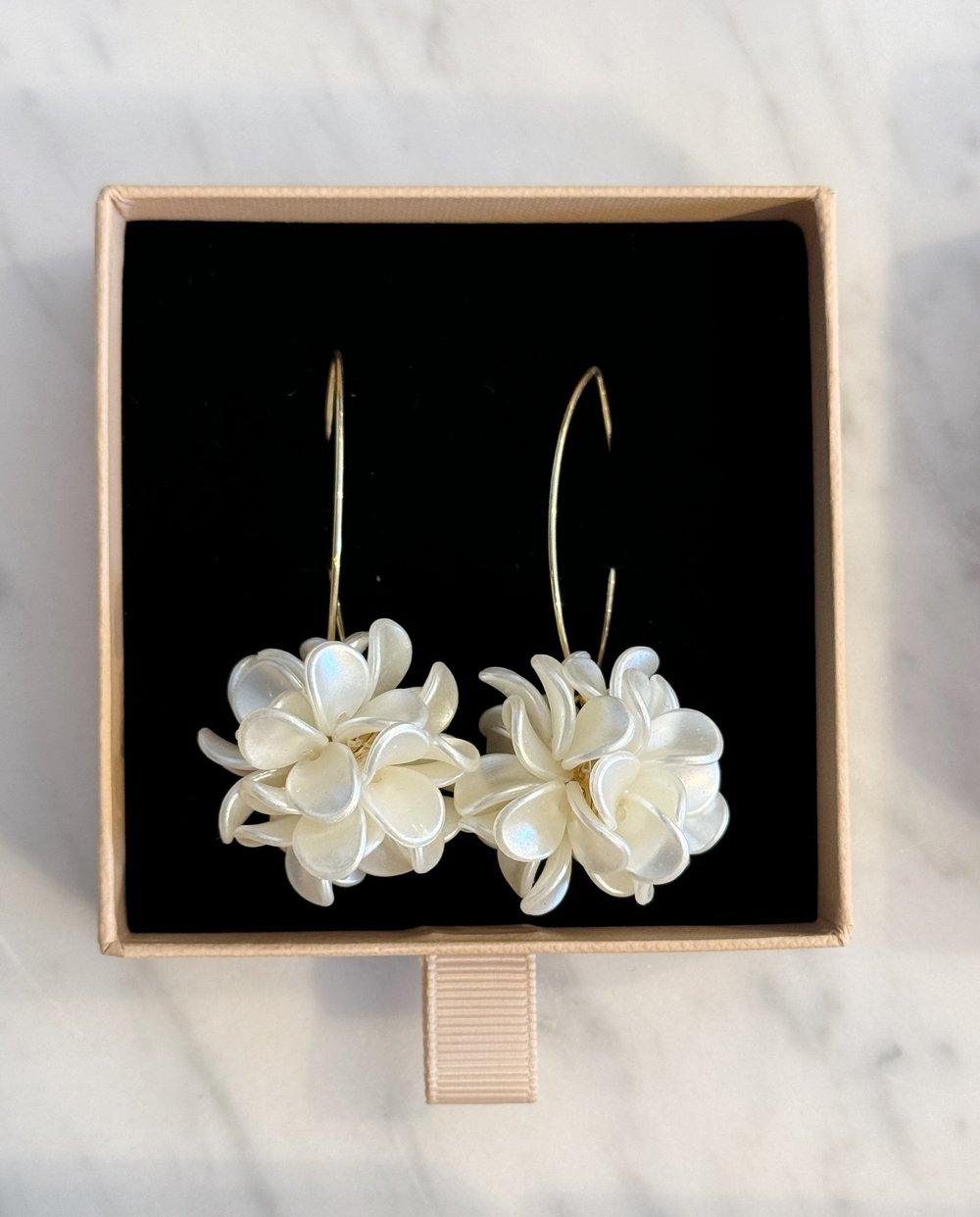 Flower Bloom Korvakorut, Valkoinen/Kulta