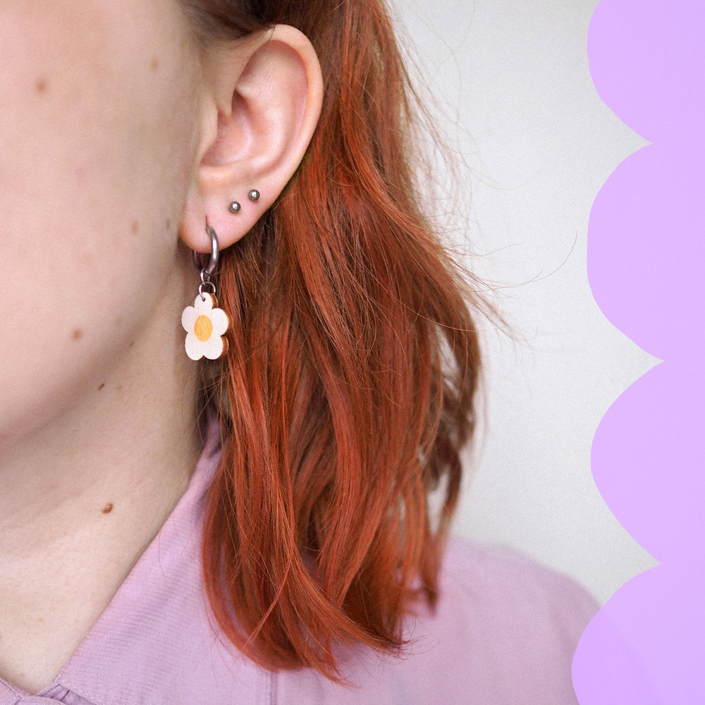 Mini Mansikankukka Korvakorut