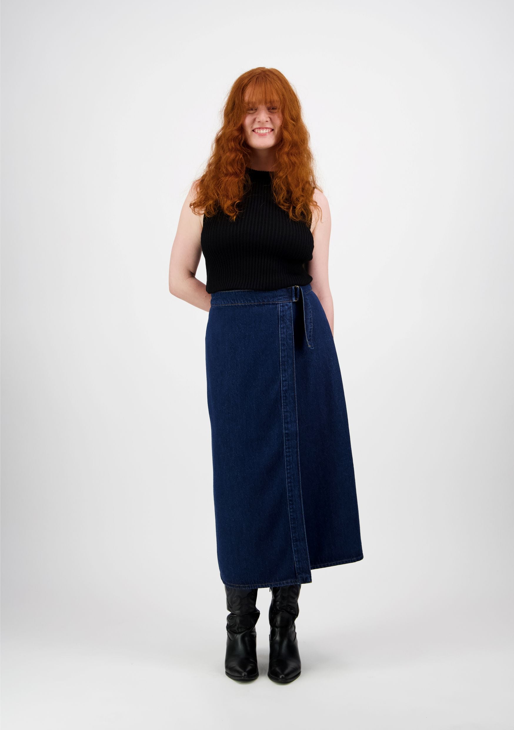 VIVI 2437 Relaxed fit Farkkuhame
