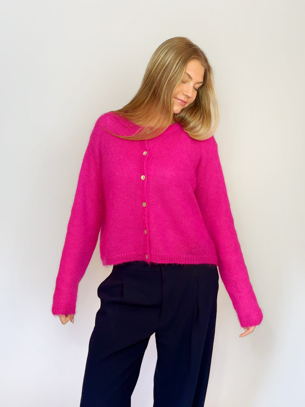 Cardigan O, Think Pink