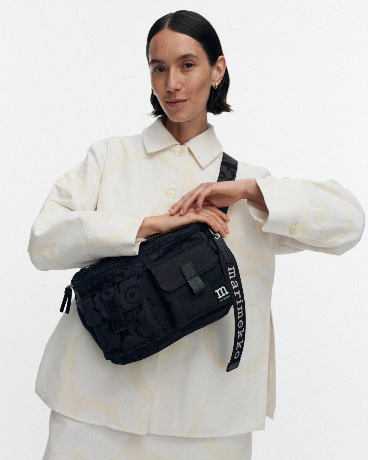 Sling Bag M Unikko Olkalaukku