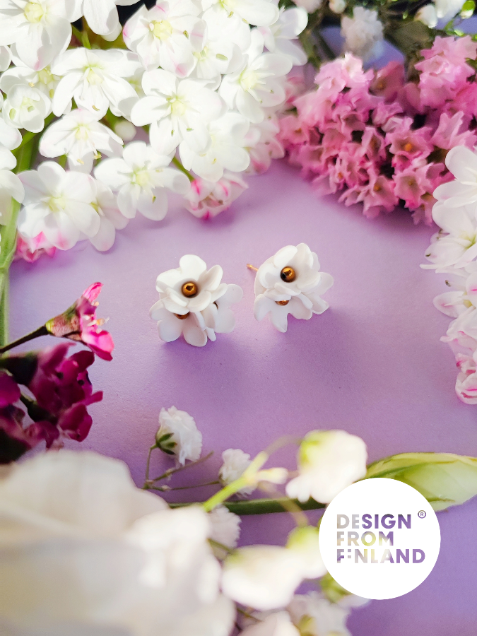 Kuurankukka-nappikorvakorut