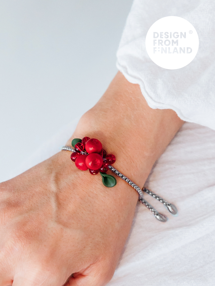 Puolukkapaikka-rannekoru