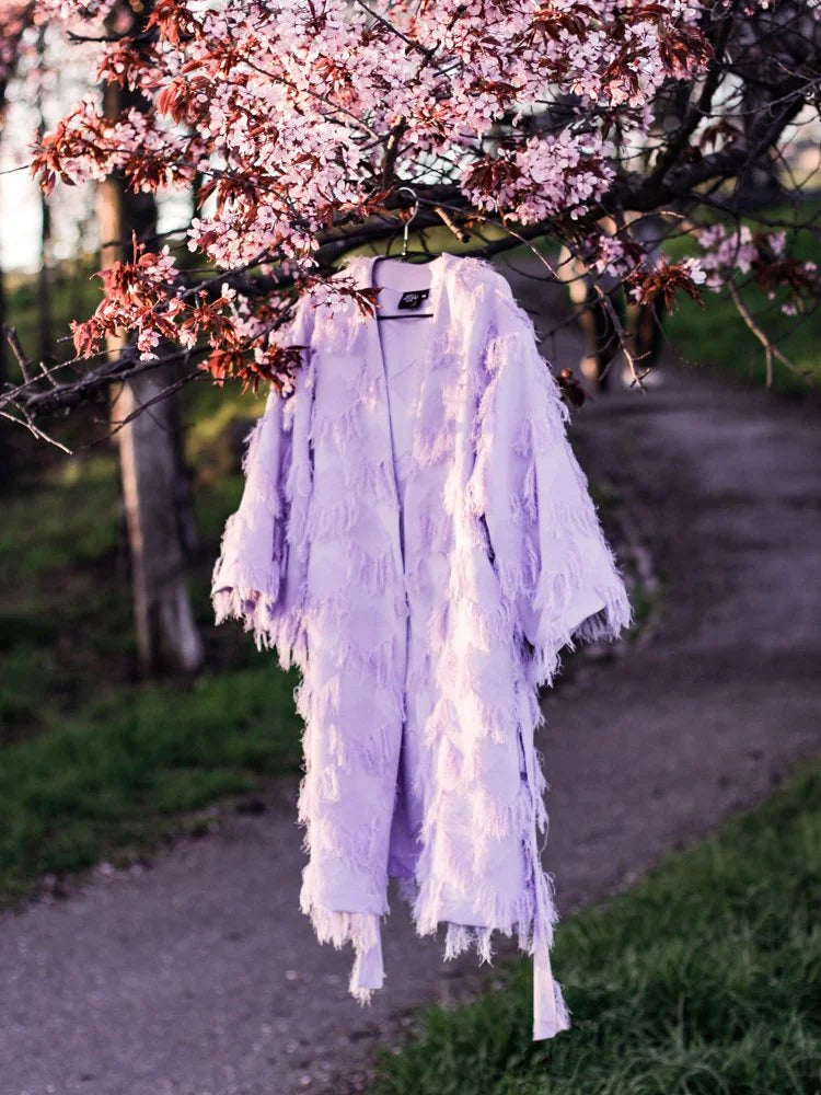 Josephine Kimono, Laventeli