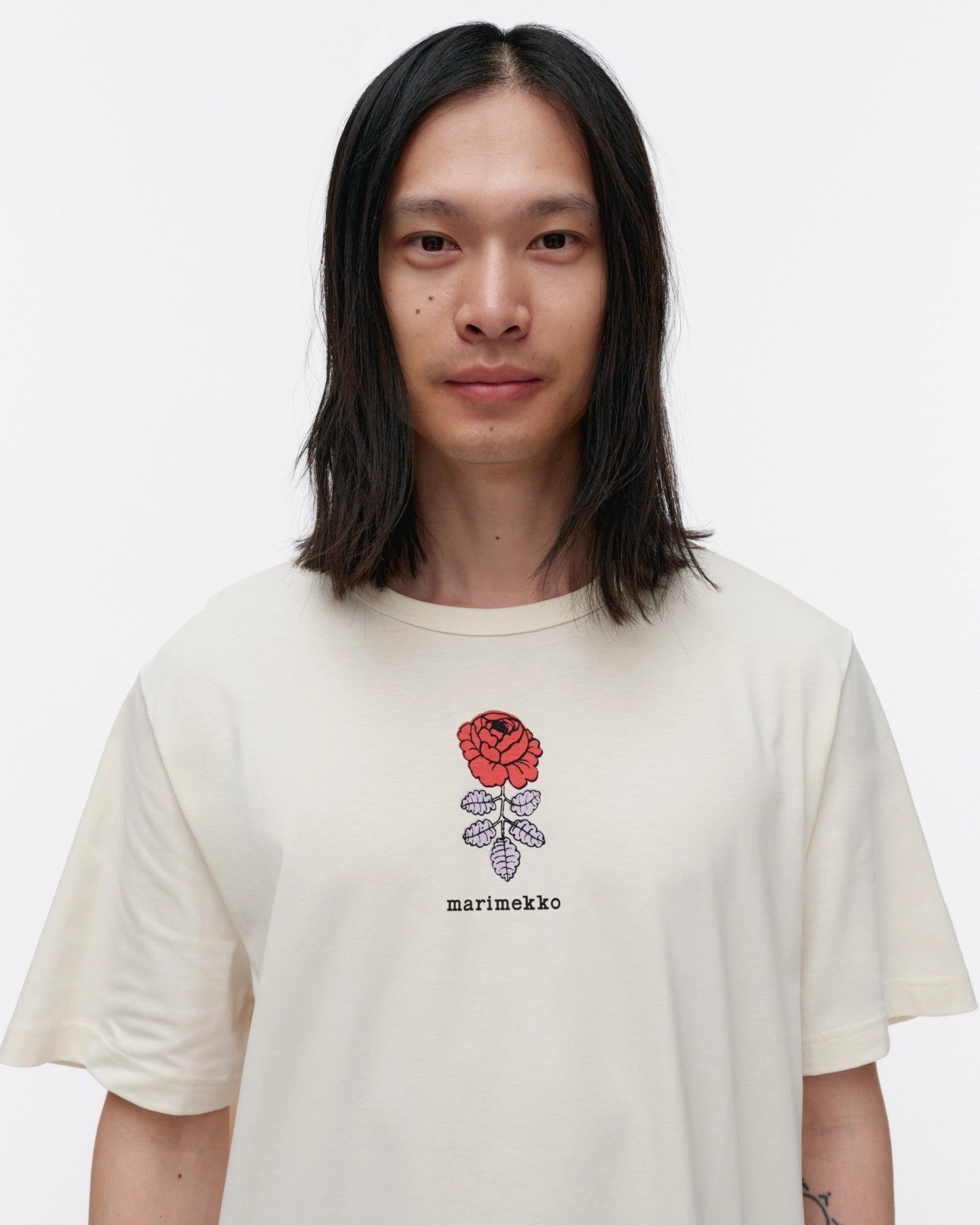 Vihne Wedding Rose Placement Kioski t-shirt, Off-white