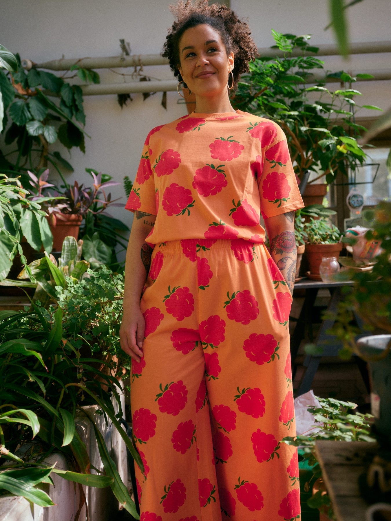 Raspberry culottes-housut