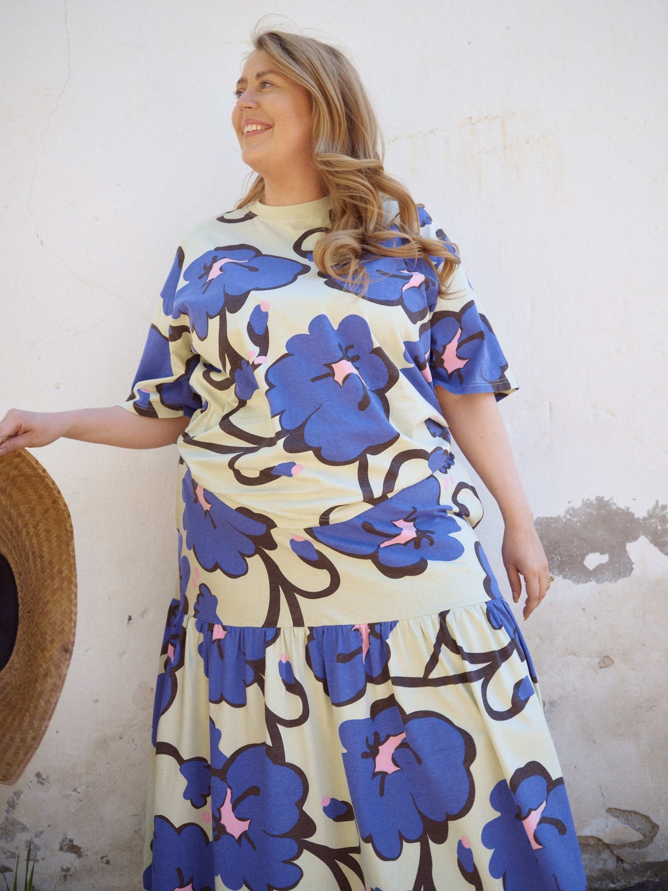 Talking Flowers oversize T-paita