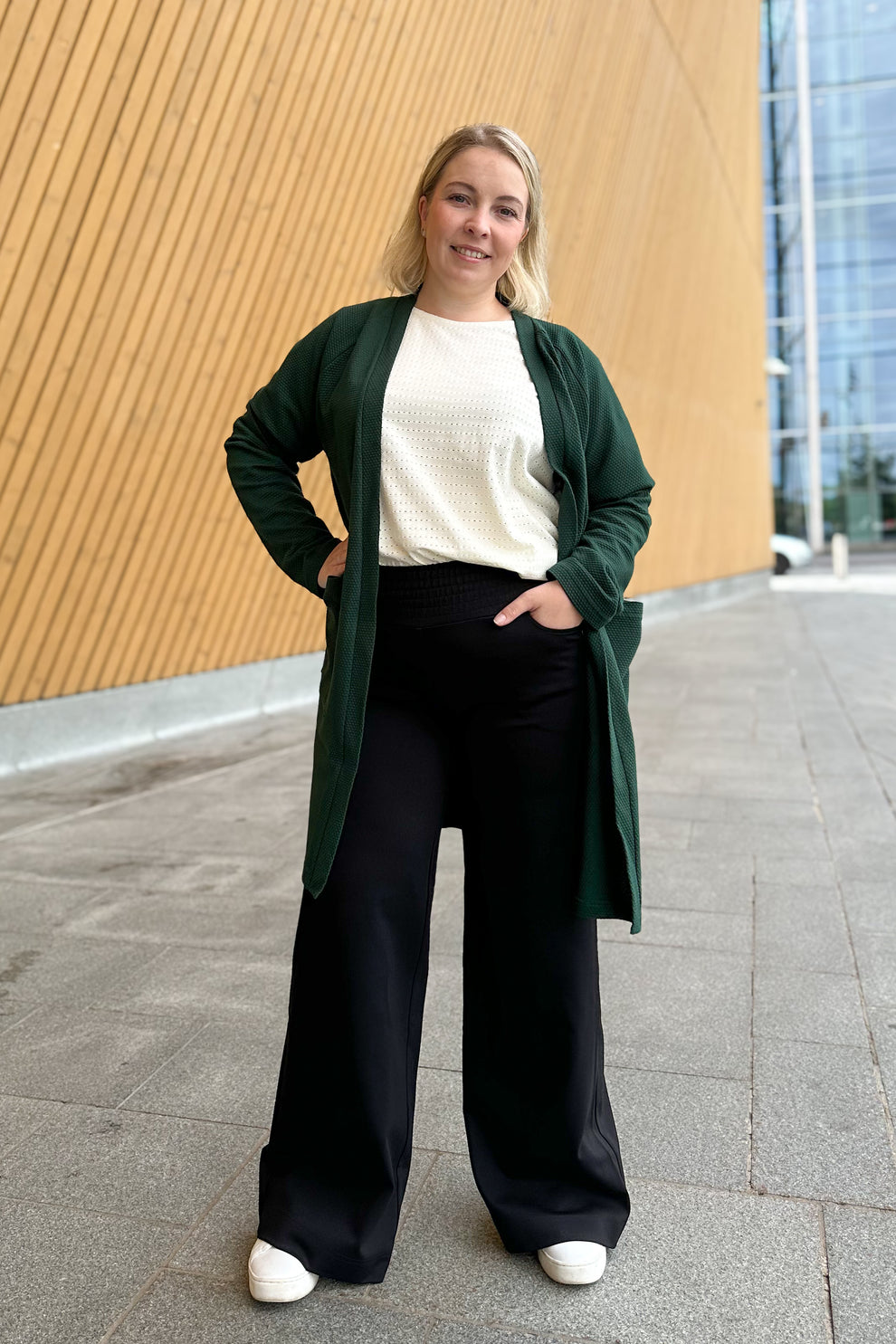 Aava Housut