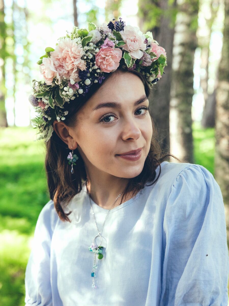 Lehto-orvokki-korvakorut -Pieni