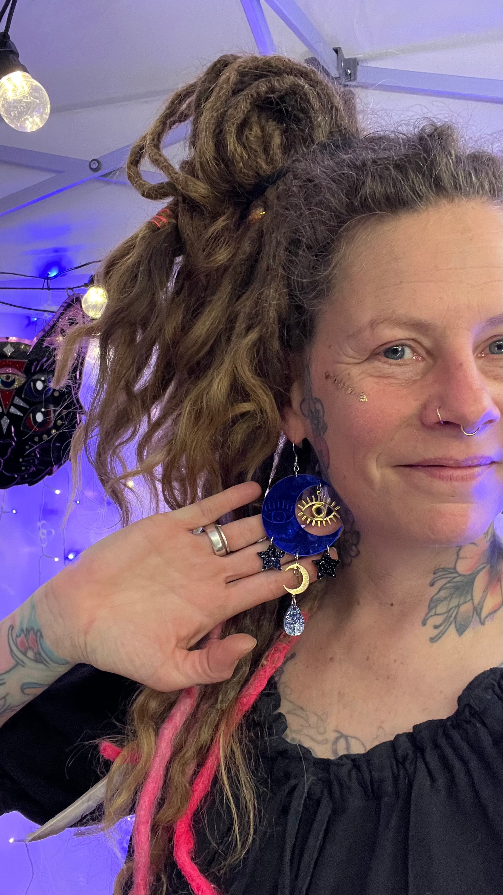 Maaginen kuu Korvakorut