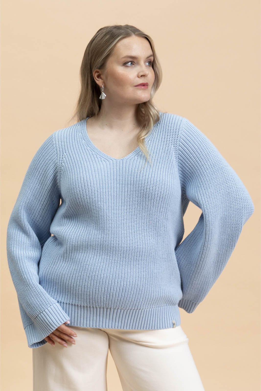 V-neck Jumper, Light Blue