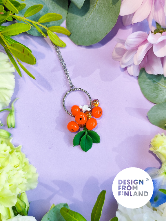 Leiskuva pihlaja -kaulakoru