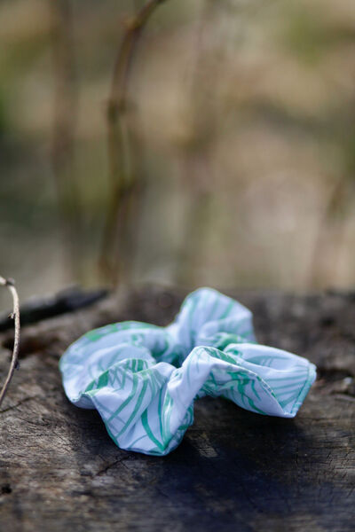 Murunen Scrunchie