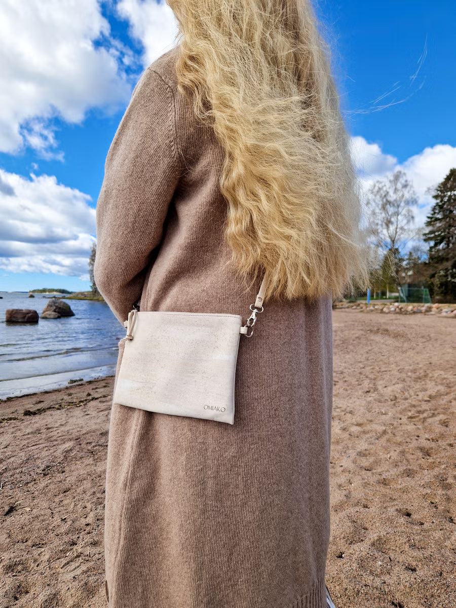 Laukku, olkahihnalla