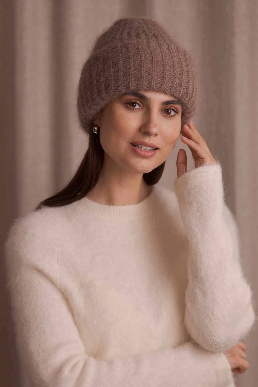 Paksu pipo kid mohairsekoitteesta