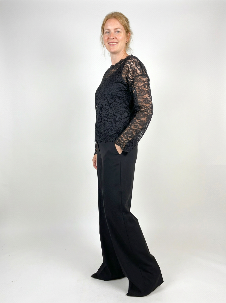 Relaxed Lace Long Sleeve - Forever Friend