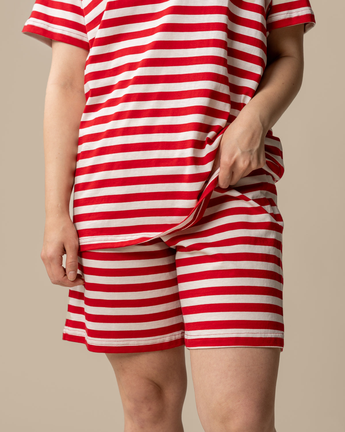 Pyjamasetti, Karpalo