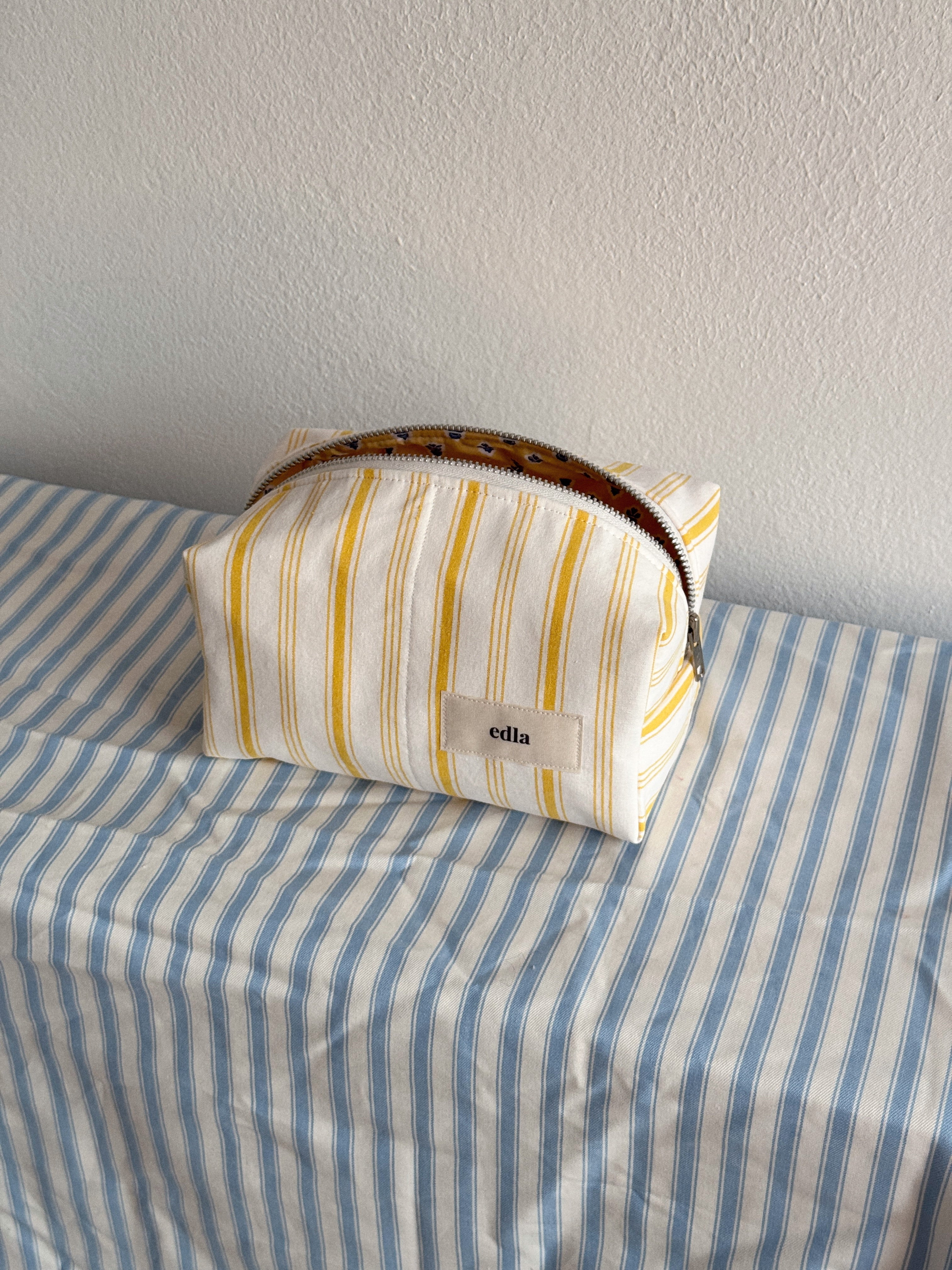 Toilet Bag, M