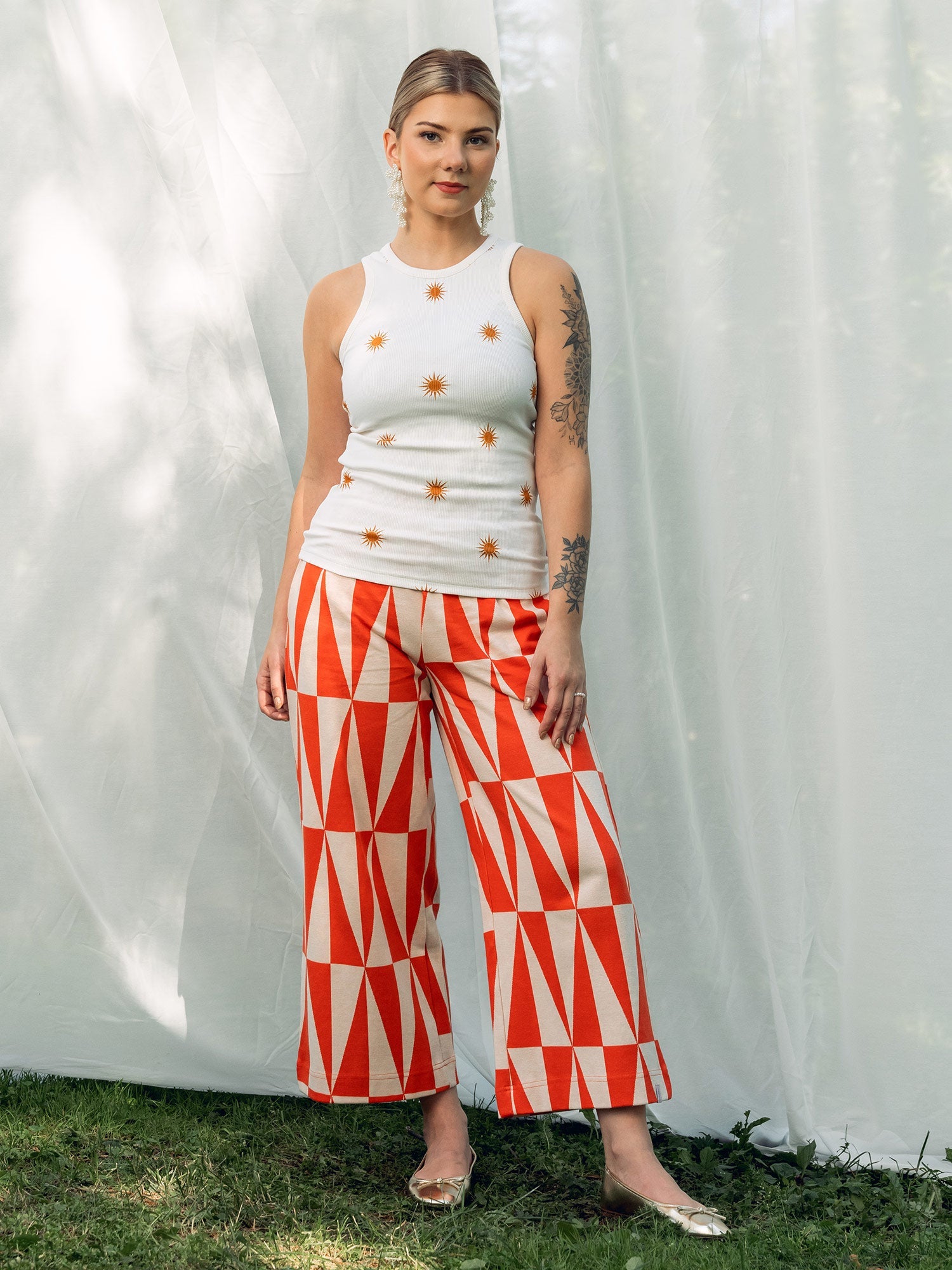 Avery Pants, Tiles