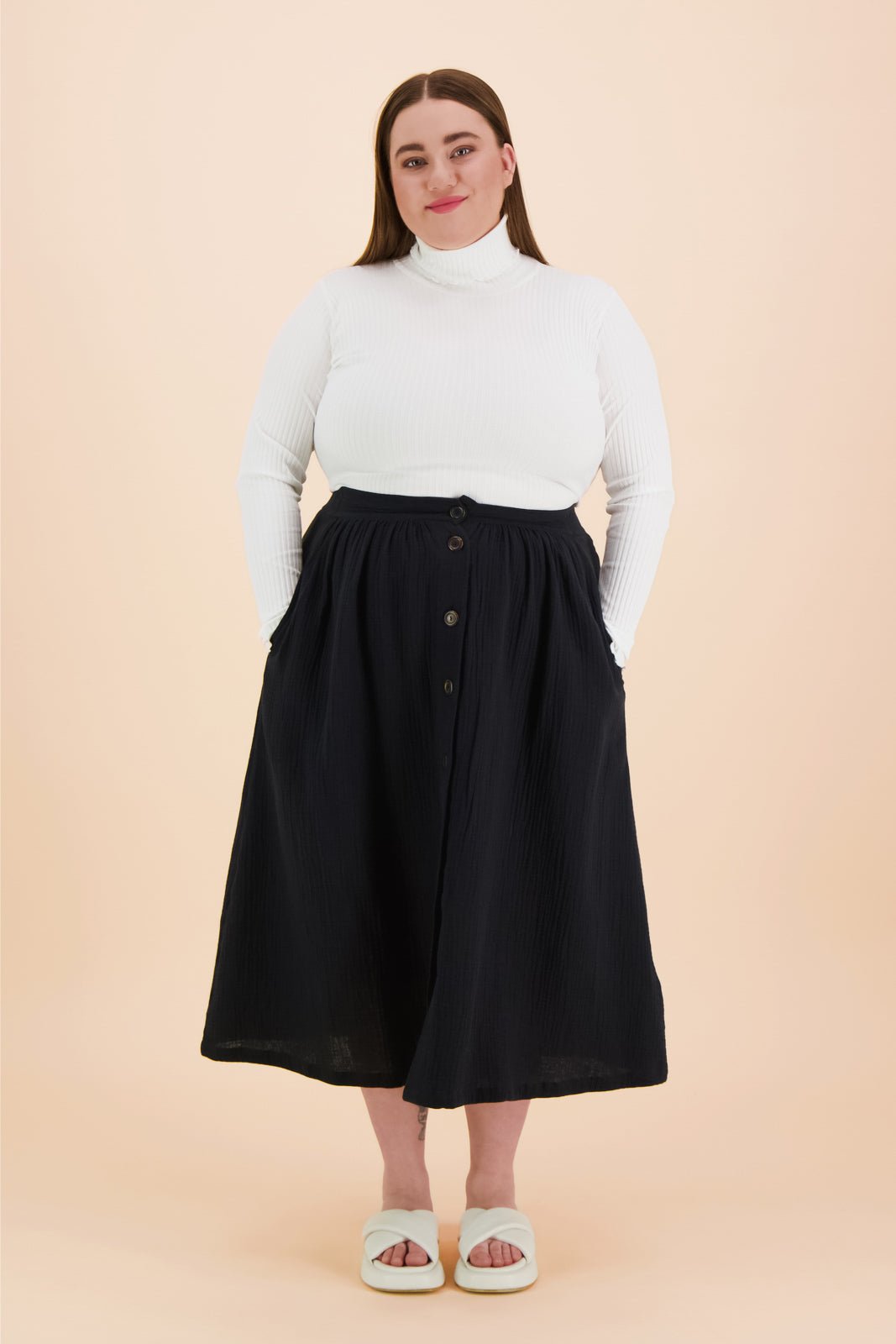 Button Skirt, Black