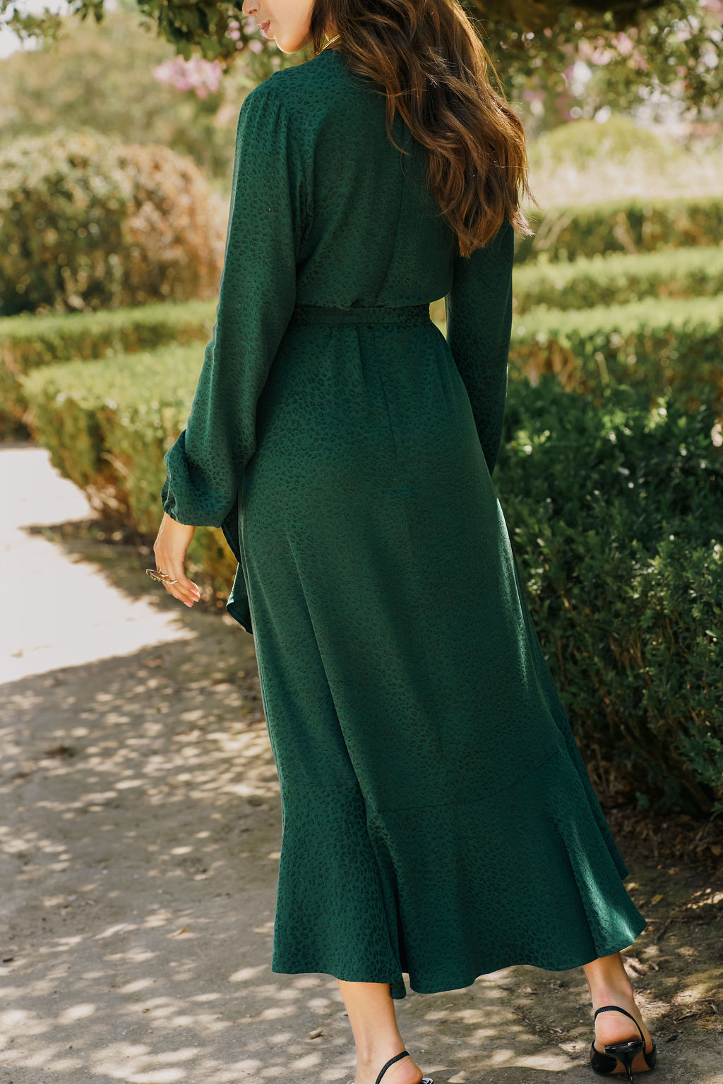 Eloise mekko, Emerald Leo