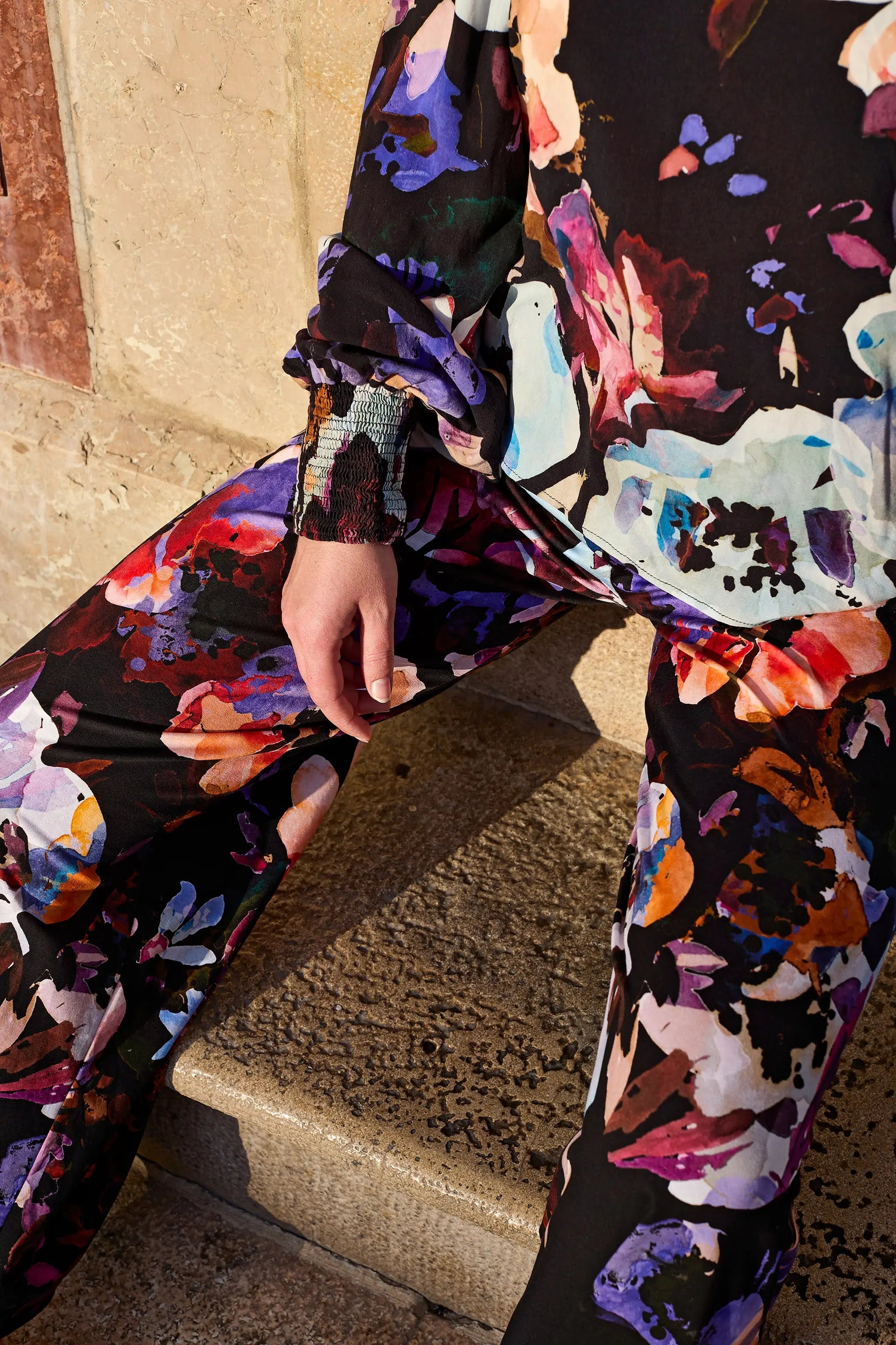 Soft Pants, Black Anemone