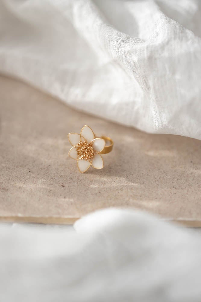 Wood Anemone sormus, kulta